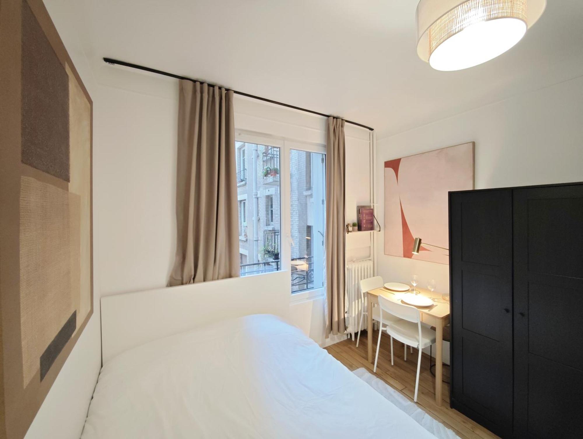 Charming Near Expo Porte De Versailles Apartment